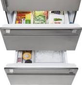 Refrigerador Combinado Bottom Mount Alto 36" (90 cm) Marca: Subzero Modelo: IT-36CIID Color: Acero Inoxidable ($14,201.88 USD).