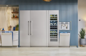 Congelador Thermador 36" T36IF905SP Con Fabrica de Hielos Interna Panel Ready  $16,075 USD (10 2025).