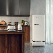Refrigerador 24" (60 cm) Marca: SMEG x Porsche  Modelo: FAB28RDPCW6 Color: Carrara White (10 2025)