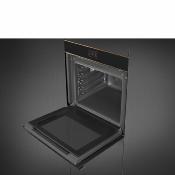 Horno Eléctrico Vapor 24" (60 cm) Marca: Smeg Modelo: SO4604S4PNR Color: Negro